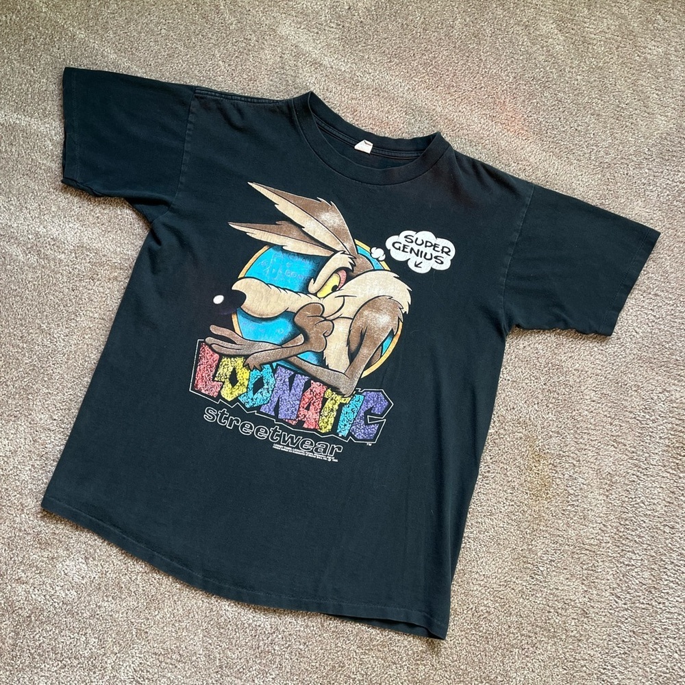 VTG 90’s Wile E. Coyote Faded Black Tee - Picture 3 of 5